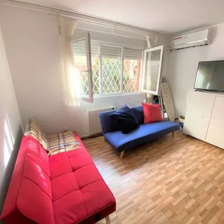 Image 9 - Pasaje de Moraleja de Enmedio, 28006 Madrid, Spain - Apartment for rent