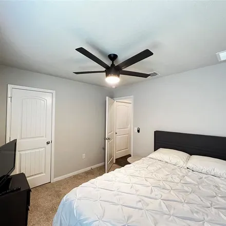 Image 2 - 13906 Levy Lane, Pflugerville, TX 78660, USA - Apartment for rent