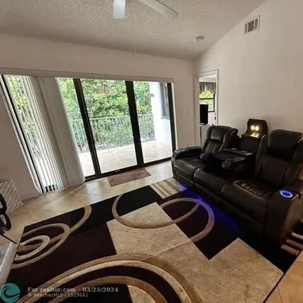 Rent this 1 bed condo on Heron Run in Plantation, FL 33322