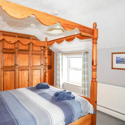 Rent this 3 bed duplex on Llanfachraeth in LL65 4YP, United Kingdom
