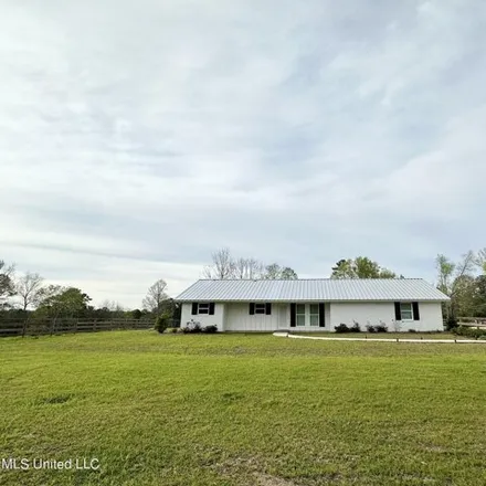 Buy this 3 bed house on 125 State Highway 540 in Martinville, Simpson County