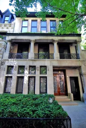 Image 1 - 1436 North Astor Street, Chicago, IL 60610, USA - House for sale