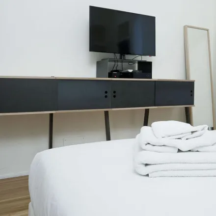 Rent this 2 bed apartment on Via Pinamonte da Vimercate in 9, 20121 Milan MI