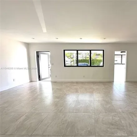 Image 2 - 911 79th Terrace, Miami Beach, FL 33141, USA - House for rent