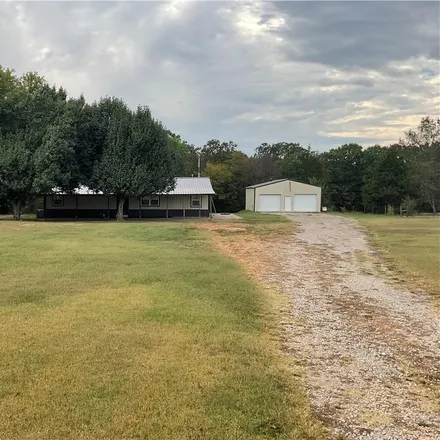 Buy this 4 bed house on 472899 E1040 Road in Sequoyah County, OK 74948