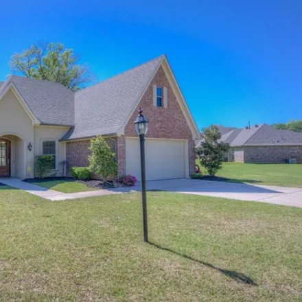 Buy this 3 bed house on unnamed road in Bossier Parish, LA