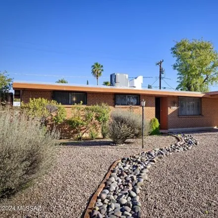 Image 1 - 7349 East Princeton Drive, Tucson, AZ 85710, USA - House for sale