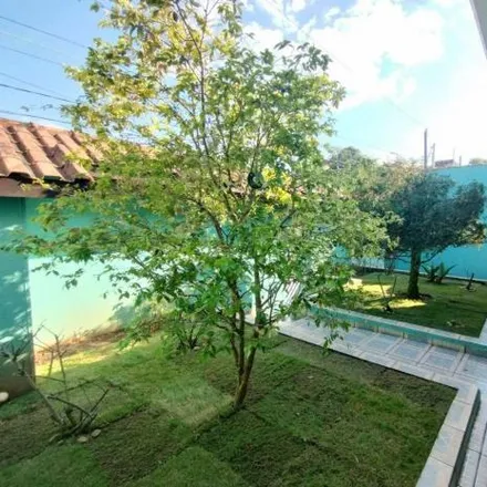 Buy this 4 bed house on Rua Sebastião de Queiroz in Santana, Ribeirão Pires - SP