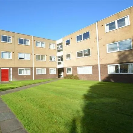 Image 6 - Brooklands, Brooklands Road / at Cloverley, Brooklands Road, Sale, M33 3QF, United Kingdom - Apartment for rent