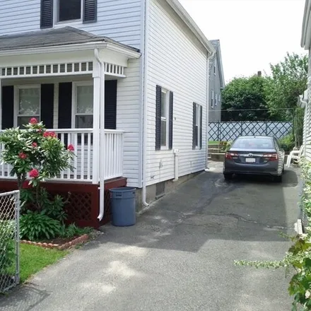 Rent this 3 bed house on 41 Alpine St in Somerville, Massachusetts