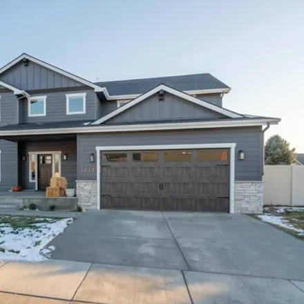 Buy this 4 bed house on 2098 East 16th Avenue in Post Falls, ID 83854