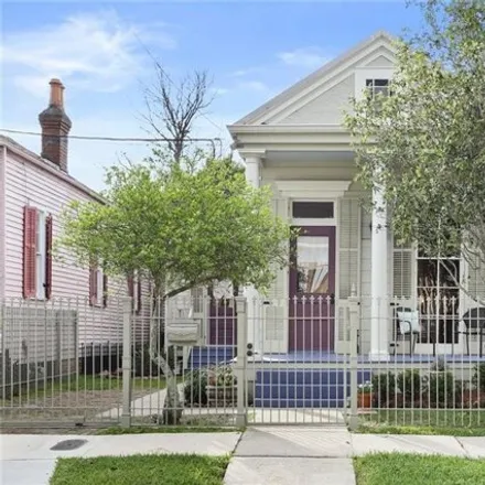 Buy this 2 bed house on 1609 Fern Street in New Orleans, LA 70118