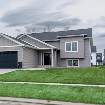 Buy this 4 bed house on 1251 26th Avenue West in West Fargo, ND 58078