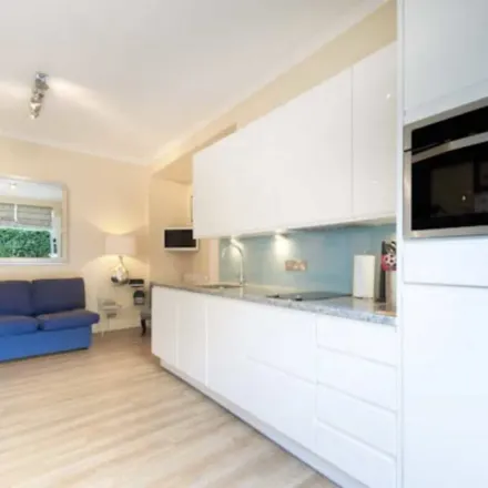 Rent this 1 bed apartment on 14 Northwick Terrace in London, NW8 8HX