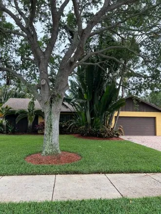 Rent this 3 bed house on 418 Tequesta Drive in Tequesta, Palm Beach County