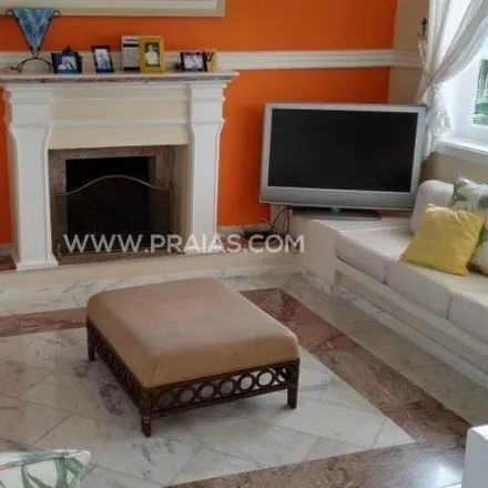 Buy this 6 bed house on Avenida 8 in Guarujá, Guarujá - SP