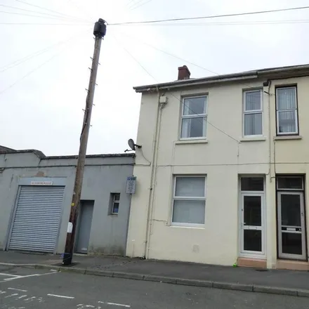 Rent this 3 bed house on Parcmaen Street in Carmarthen, SA31 3DW