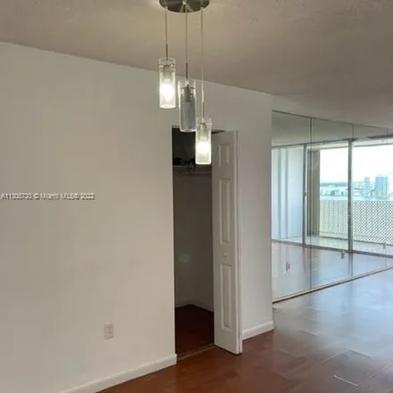 Image 6 - 1865 John F. Kennedy Causeway, North Bay Village, Miami-Dade County, FL 33141, USA - Apartment for rent