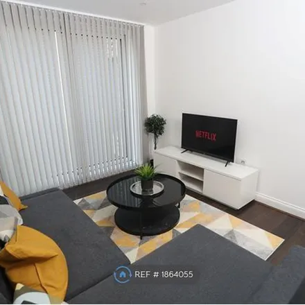 Image 6 - Barratt Homes, Wellstones, Watford, WD17 2AE, United Kingdom - Apartment for rent