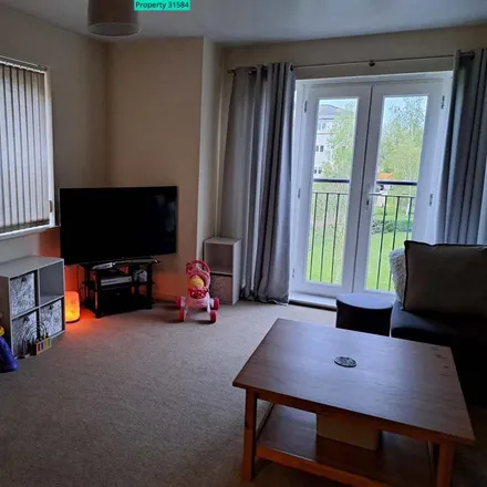 Image 8 - Ash Court, Leeds, LS14 6GH, United Kingdom - Apartment for rent