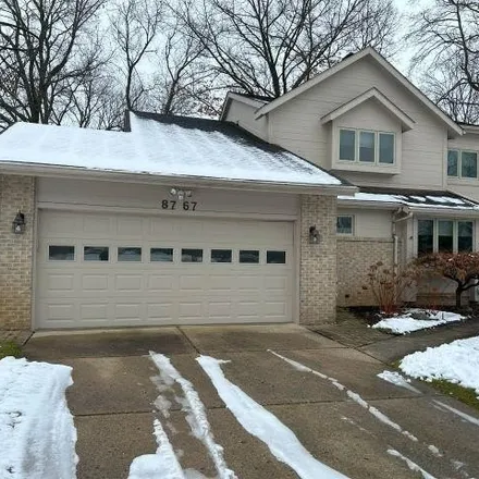 Image 1 - 8783 Townsend Drive, White Lake Charter Township, MI 48386, USA - House for rent