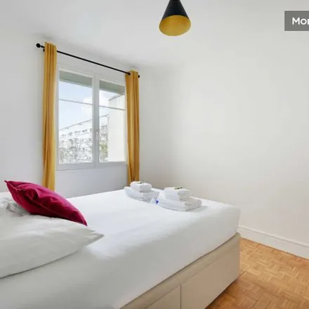 Rent this 2 bed apartment on 4 Avenue du Général Leclerc in 92100 Jardin de la Mairie, France