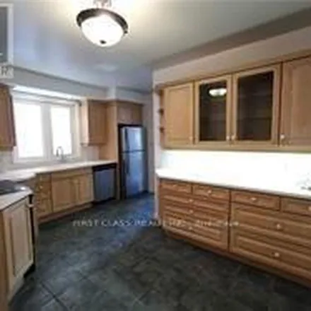 Rent this 3 bed apartment on 61 Munro Boulevard in Toronto, ON M2P 1G6