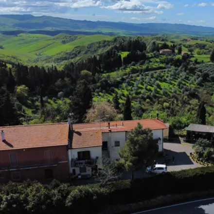 Buy this 3 bed apartment on B&B Dolce Campagna in Via del Molino, Volterra PI