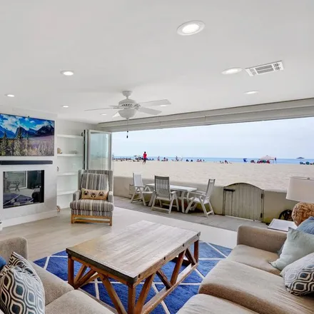 Rent this 4 bed house on Newport Beach