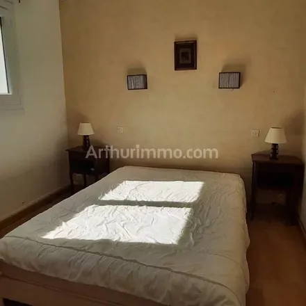 Rent this 4 bed apartment on 1629 Avenue de la Corniche d'Azur in 83370 Fréjus, France