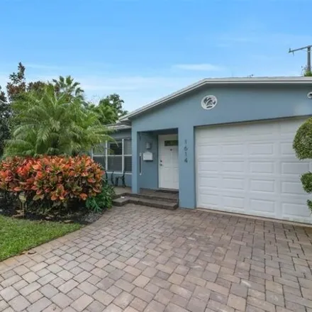 Buy this 2 bed house on 1650 Northeast 14th Street in Fort Lauderdale, FL 33304