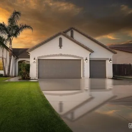 Buy this 3 bed house on 12701 Sable Point Drive in Bakersfield, CA 93312