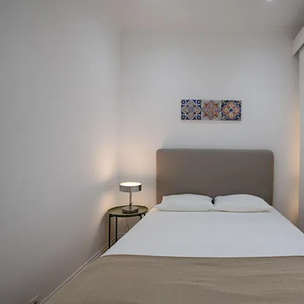 Rent this 1 bed apartment on Travessa da Cruz de Soure in 1200-293 Lisbon, Portugal