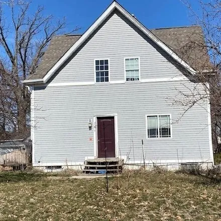 Buy this 3 bed house on 116 33rd Street Northeast in Cedar Rapids, IA 52402