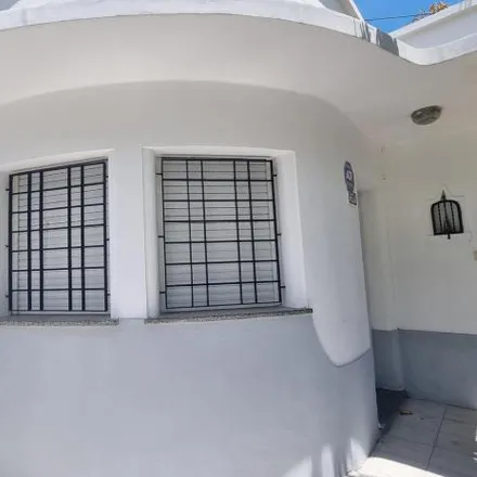 Buy this 2 bed house on Matienzo 841 in Quilmes Este, 1878 Quilmes