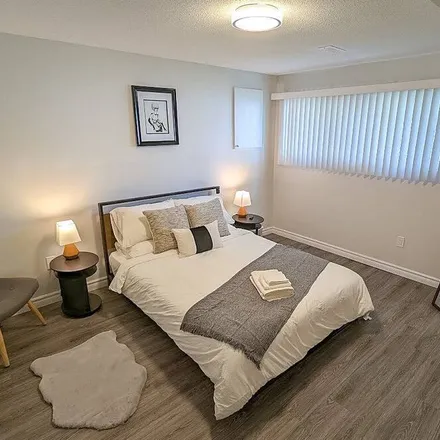 Rent this 2 bed apartment on Facer in St Catharines, ON L2P 3A7