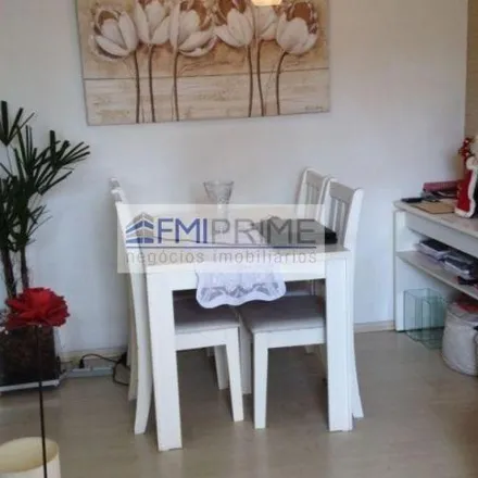 Buy this 2 bed apartment on Rua Doutor Sérgio Meira in Campos Elísios, São Paulo - SP