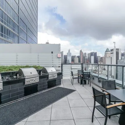 Image 4 - The Max, 606 West 57th Street, New York, NY 10019, USA - Apartment for rent