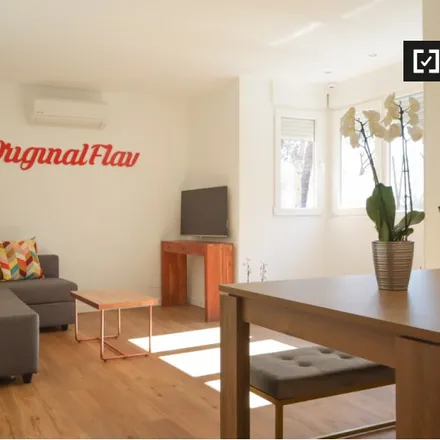 Rent this 3 bed apartment on Calle de La Rioja in 136, 28915 Leganés