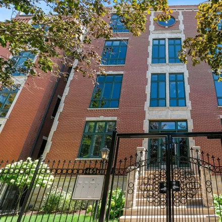 Buy this 2 bed house on 463-465 North Green Street in Chicago, IL 60622