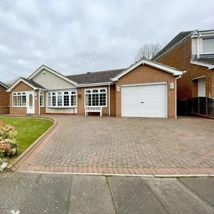 Buy this 3 bed house on Simonside View in Ponteland, NE20 9TF