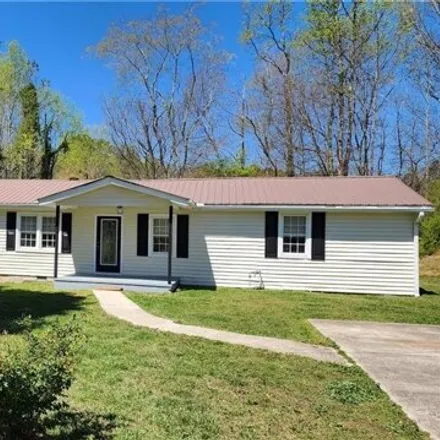 Buy this 3 bed house on 5601 Oconee Street in Lula, Hall County