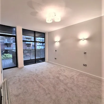 Image 2 - Omega Works, 4 Roach Road, London, E3 2ZQ, United Kingdom - Apartment for rent