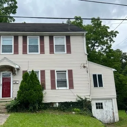 Buy this 3 bed house on 119 Williams Street in Beckley, WV 25801