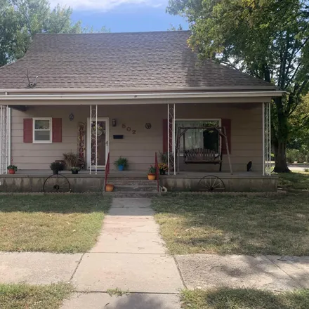 Buy this 3 bed house on 400 South Reed Avenue in Lyons, KS 67554