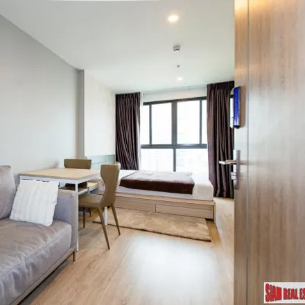 Image 2 - Soi Sam Pawut 1, Bang Na District, Bangkok 10260, Thailand - Apartment for sale