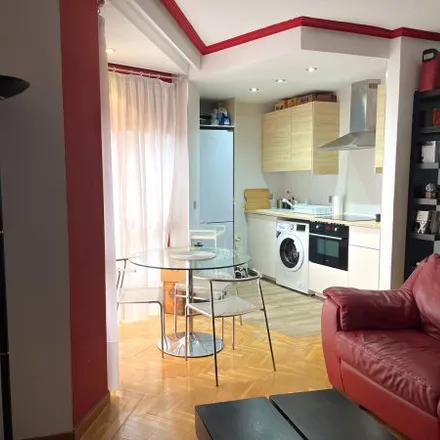 Rent this 3 bed apartment on Calle del Comercio in 5, 28007 Madrid