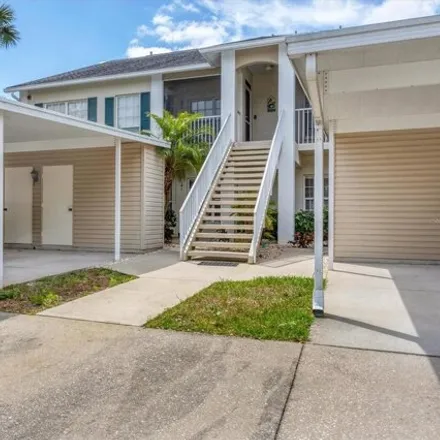 Buy this 2 bed condo on 406 Laurel Lake Drive in Sarasota County, FL 34292