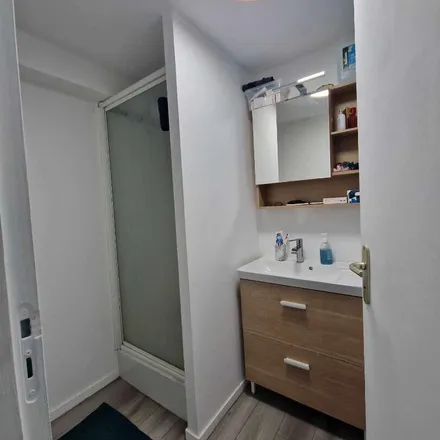 Rent this 2 bed apartment on 20 Rue du Marché in 44270 Machecoul-Saint-Même, France