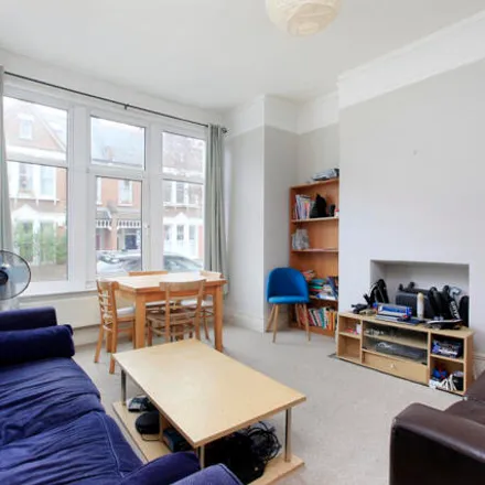 Rent this 2 bed apartment on Lynn Road in London, SW12 9LB